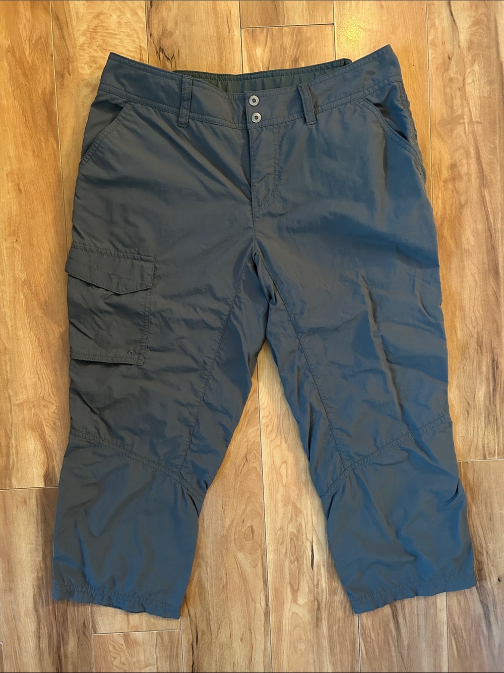 Columbia hiking capri pants - quick dry - grey - pockets